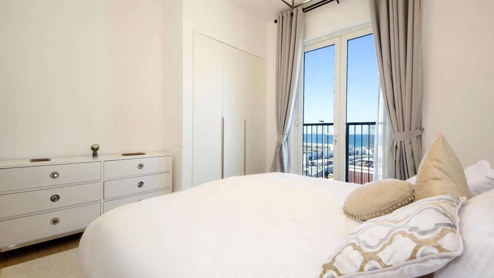 Appartement Silk Valley - Gorgeous 2B Direct Beach Access Dubaï Émirats arabes unis
